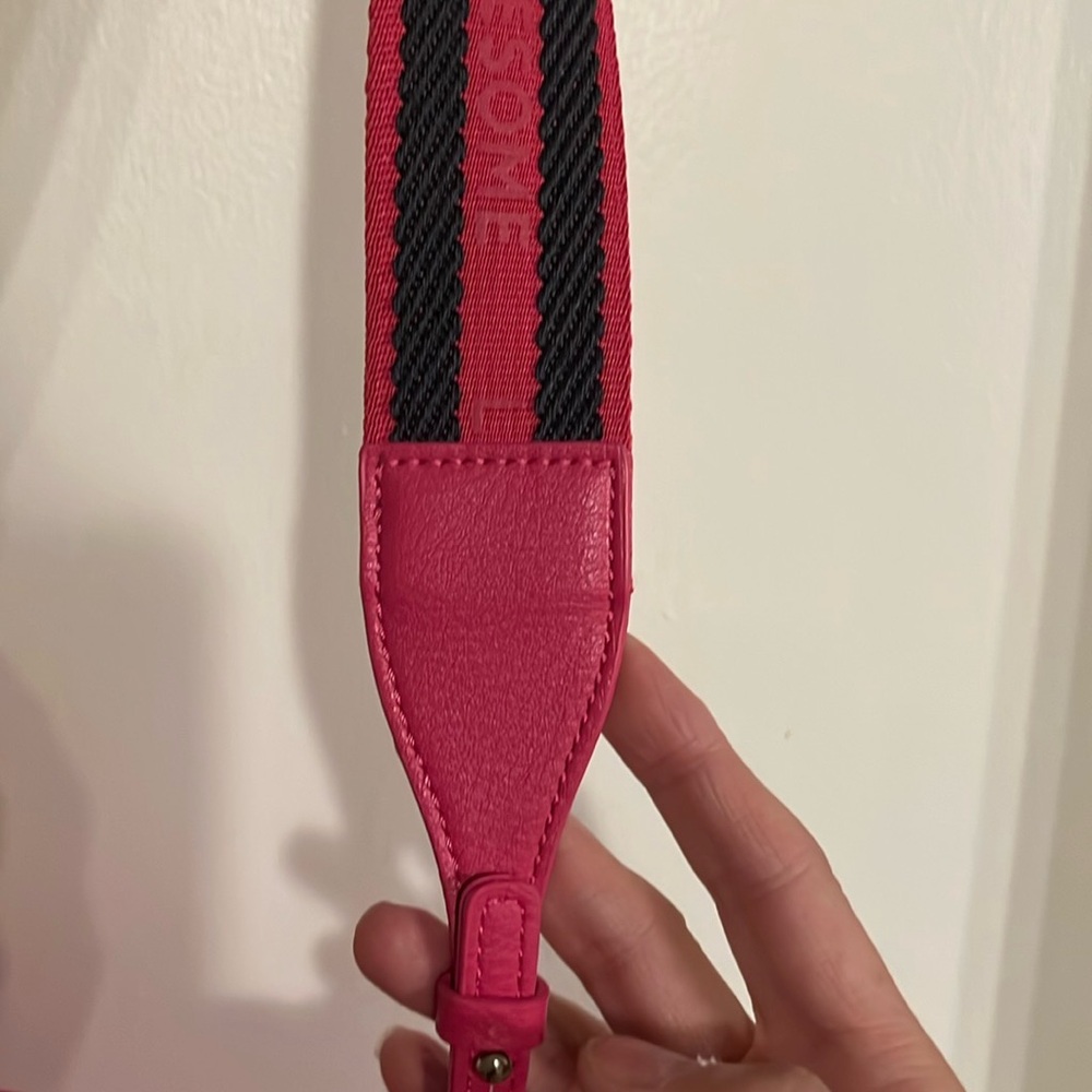 Desigual Pink Crossbody Bag with Textured Finish 🌺must be purchased before 12am - Picture 5 of 16